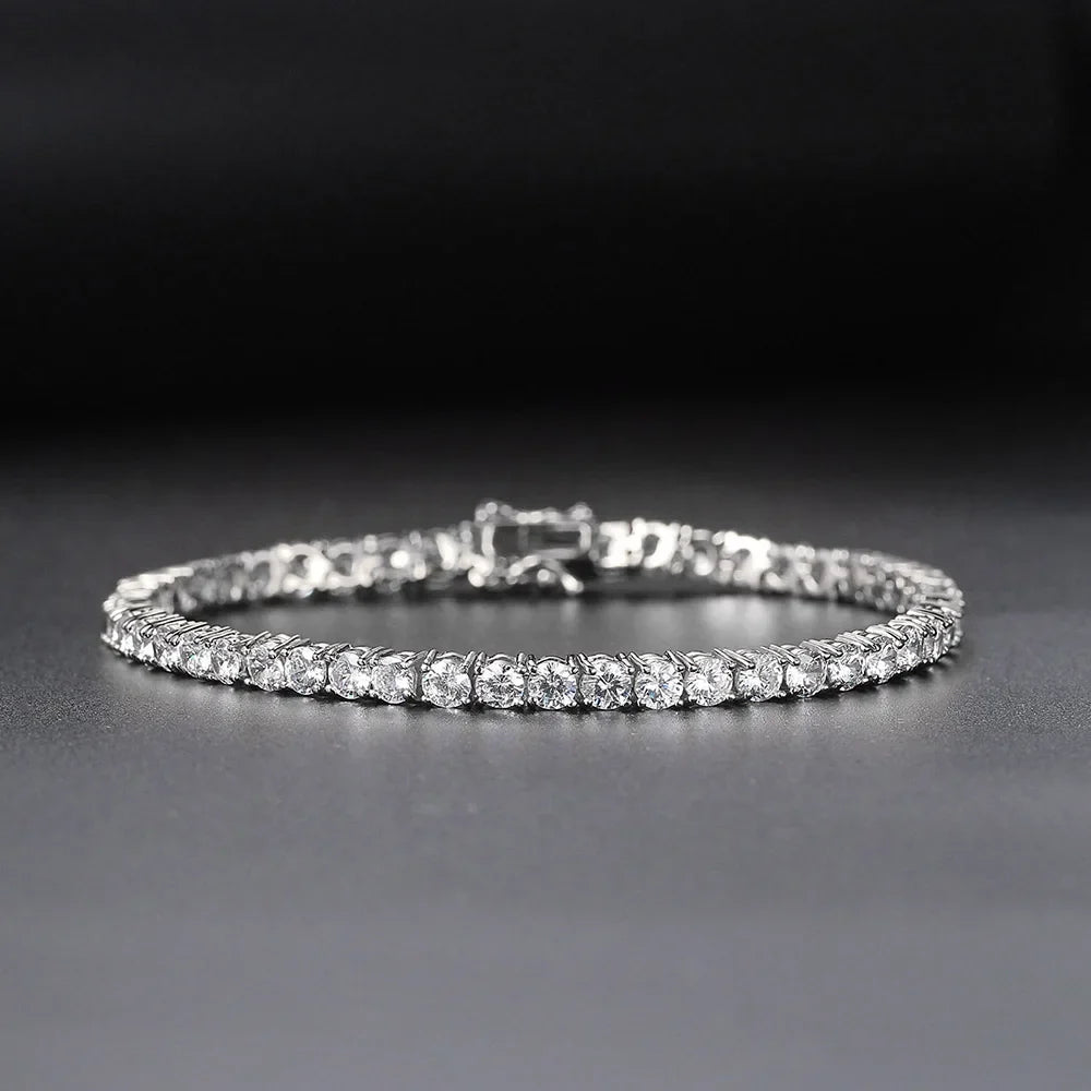 Timeless Elegance: Discover Our Stunning Diamond Tennis Bracelet ✨
