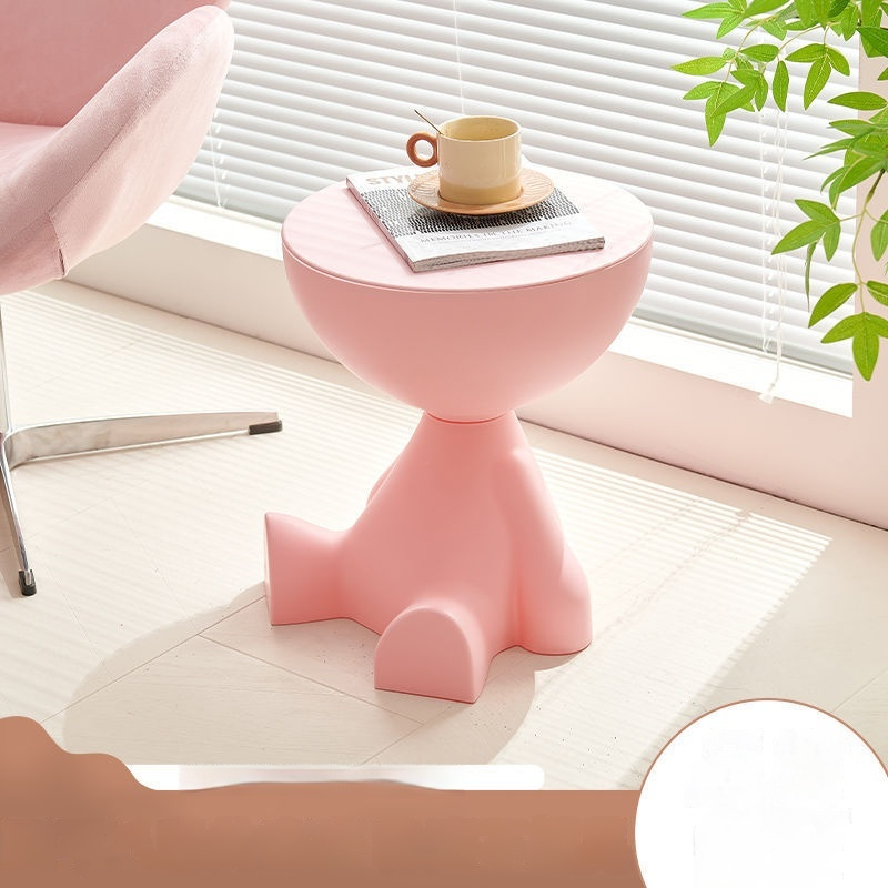 Modern Round Coffee Table Decor